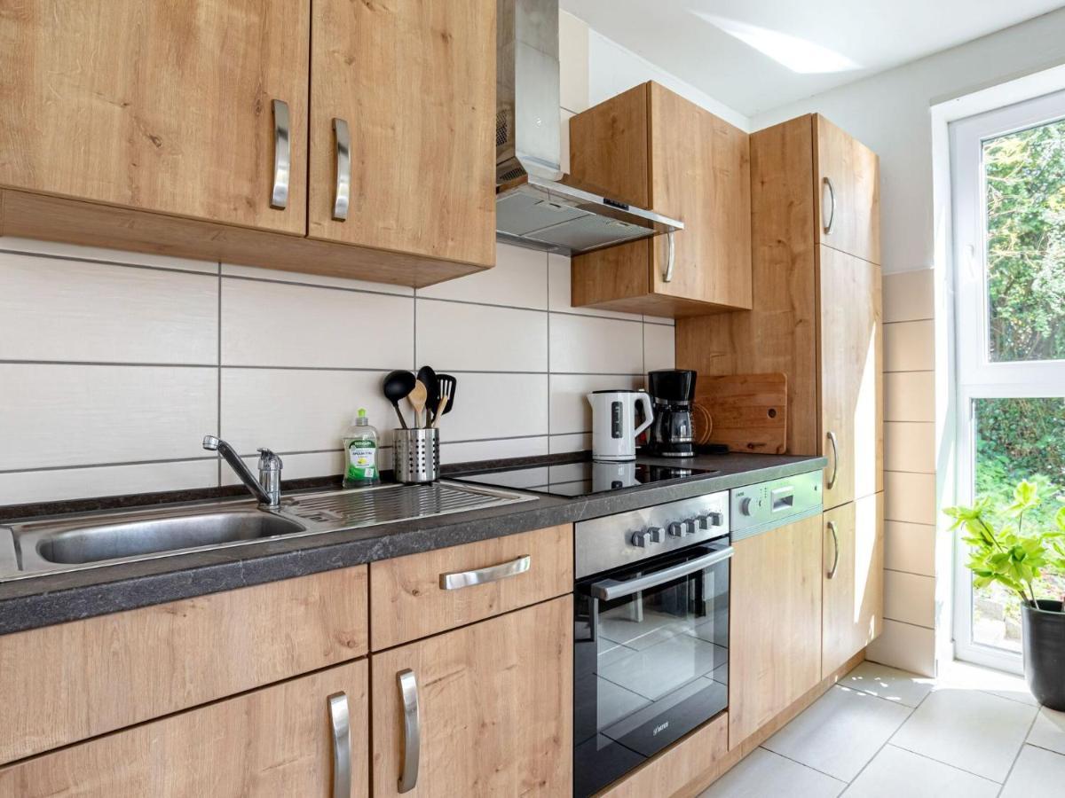 Flat In Eutin On The Kleiner Eutiner See Lake Екстериор снимка