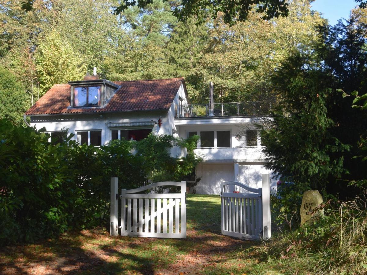 Flat In Eutin On The Kleiner Eutiner See Lake Екстериор снимка
